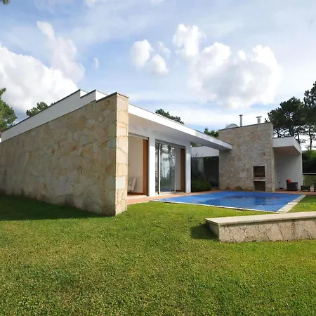 Villa Superb 5 Bedrooms Lastello Great Sea River Views Private Garden Caminha