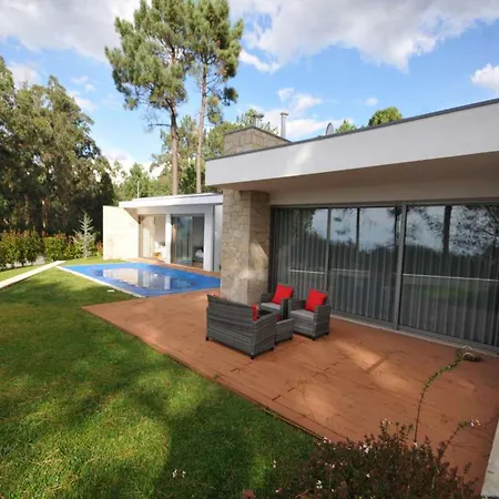 Superb 5 Bedrooms Lastello Great Sea River Views Private Garden *