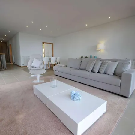 Superb 5 Bedrooms Lastello Great Sea River Views Private Garden Vila