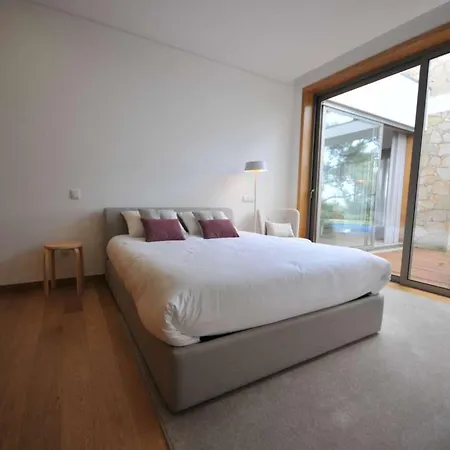 Superb 5 Bedrooms Lastello Great Sea River Views Private Garden Vila
