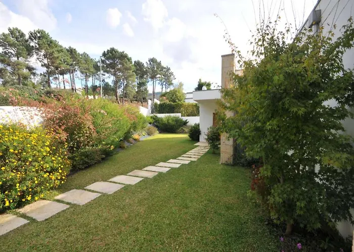 Superb 5 Bedrooms Lastello Great Sea & River Views Caminha